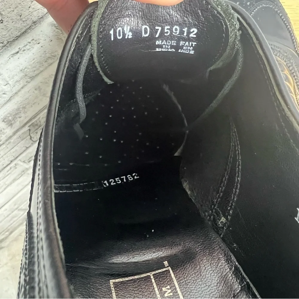 Florsheim Wingtip Oxford Dress Shoe - Picture 8 of 8